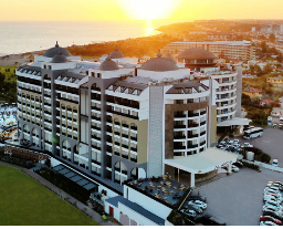 Manavgat sahilinin en yenisi Alarcha Hotels & Resort 